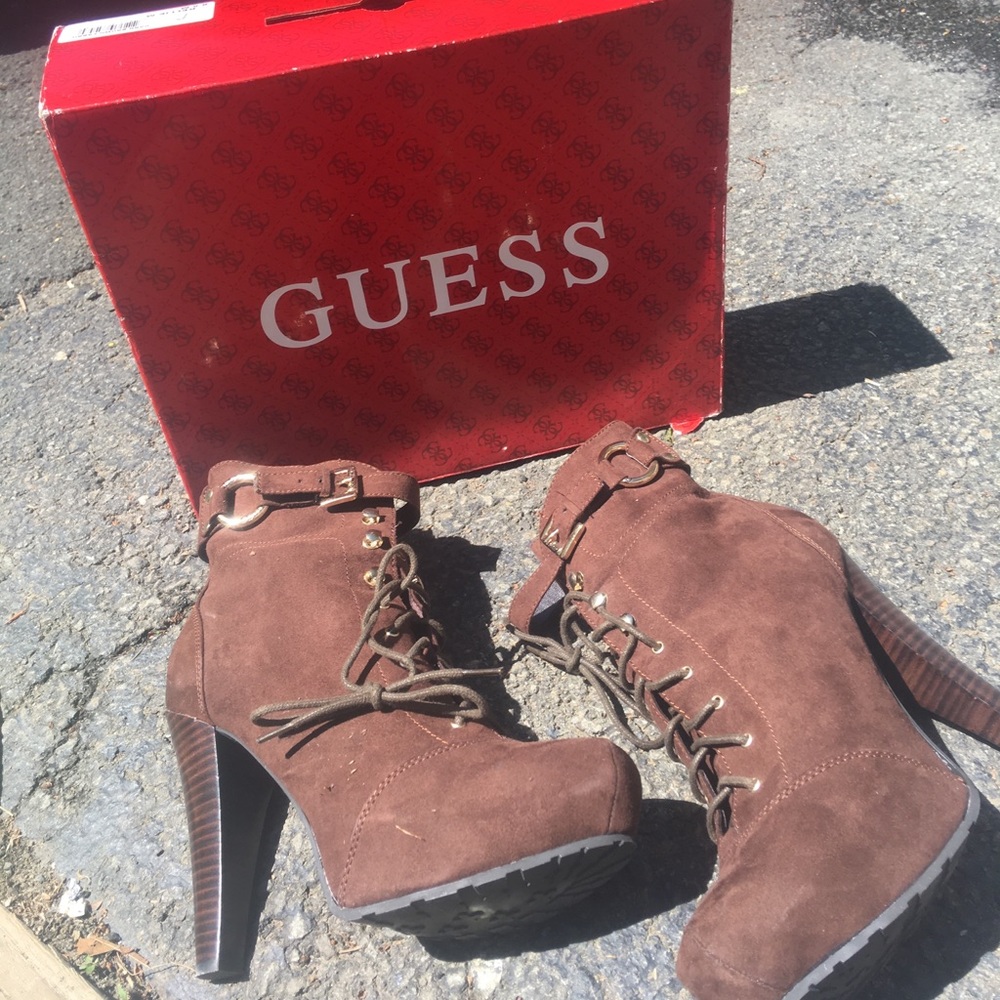 Guess woman’s Boots